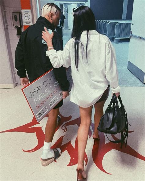 mia khalifa bf|Mia Khalifa Makes Relationship With Jhay Cortez Instagram .